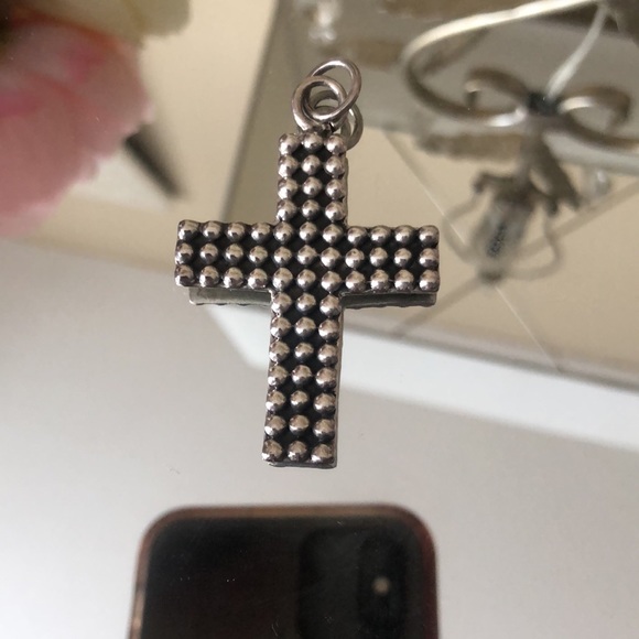 LARGE Vintage 925 Sterling Silver Cross Pendant - Picture 4 of 8